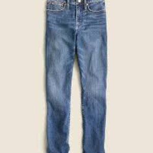 J.Crew Curvy vintage slim-straight jean in Warm Surf wash  Size Petite 27